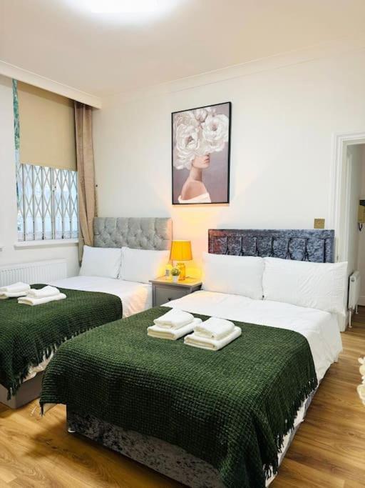 Appartement 64 Queen's Grove Nw8 6er A-full Address Londres